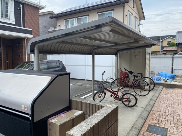 サン ツインズBの物件内観写真